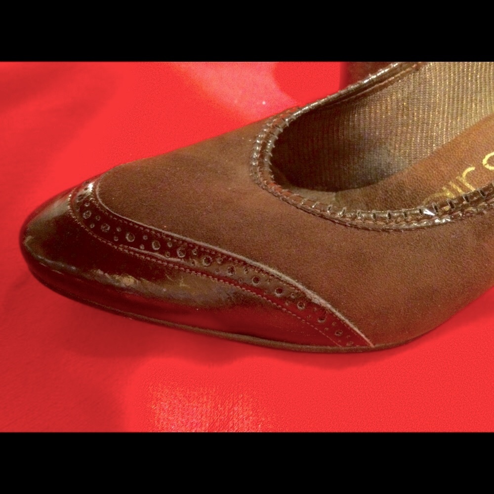 VTG AIR STEP PATENT LEATHER SUEDE PUMPS - Picture 6 of 7